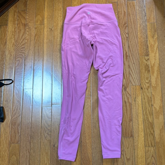Lululemon pink leggings and great condition - Picture 2 of 3